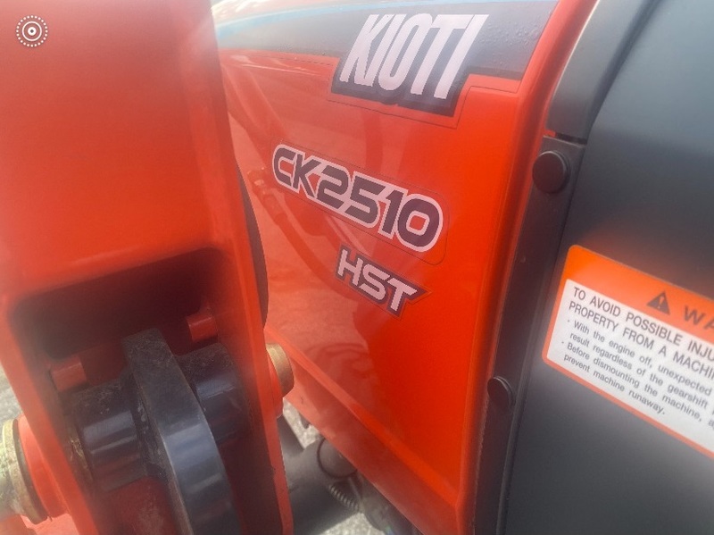 Tractors  2017 kioti tractor CK2510 Photo